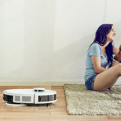 Robot de nettoyage pratique aspirateur avec batterie et modes de nettoyage de bord