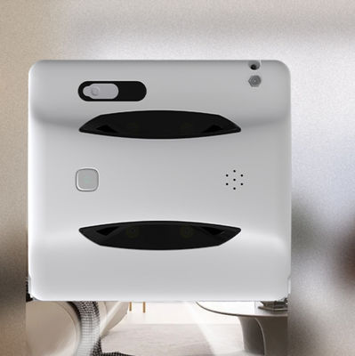 Capacité de la batterie 600mAh Nettoyeur automatique de fenêtres avec capacité de réservoir d'eau de 50 ml